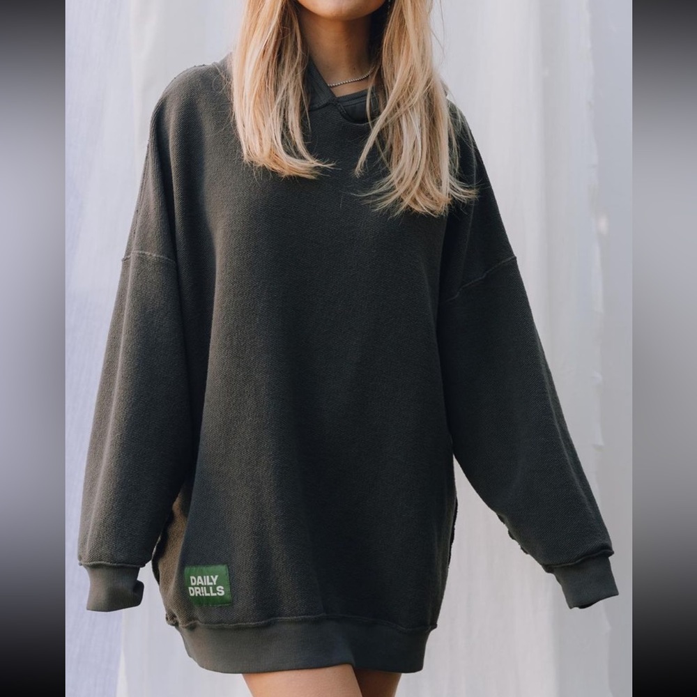 DAILY DRILLS oversized vintage black hoodie dress NEVER WORN with tags!